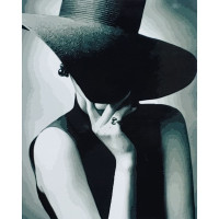 Картина за номерами Strateg ПРЕМІУМ Таємнича жінка розміром 40х50 см (GS103)