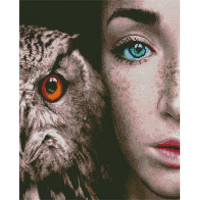 Алмазна картина Strateg ПРЕМІУМ Дівчина із совою розміром 40х50 см (L-210)