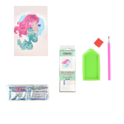 Алмазна мозаїка Strateg ПРЕМІУМ Симпатична русалонька без підрамника розміром 10х15 см (YAB28680) Алмазна мозаїка Strateg ПРЕМІУМ Симпатична русалонька без підрамника розміром 10х15 см (YAB28680)