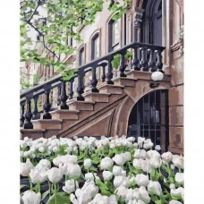Картина по номерам Strateg ПРЕМИУМ Белые тюльпаны с лаком 30х40 см (SS-6614)